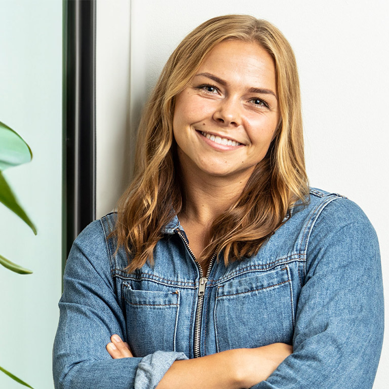 <h6>Kiki Andersen, </h6>